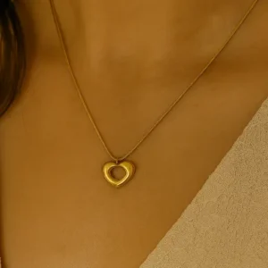 Hollow Heart Neck Chain